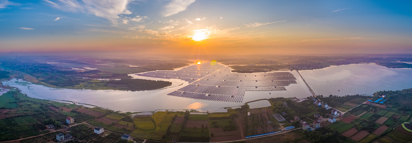 js333金沙线路检测科技江西鄱阳123.235MW “渔光互补”型光伏发电扶贫项目
