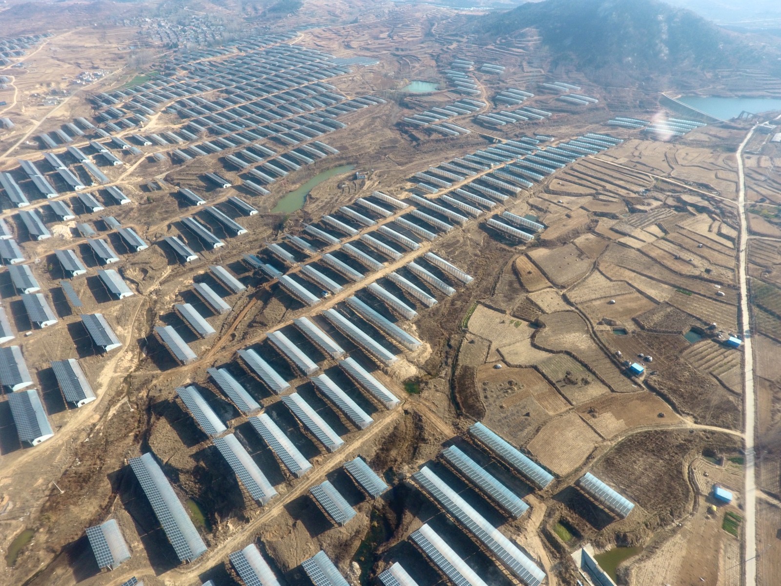 Shandong Announced Its 10.51 GW of PV Market-oriented Size: www.js333.com Won 450 MW!